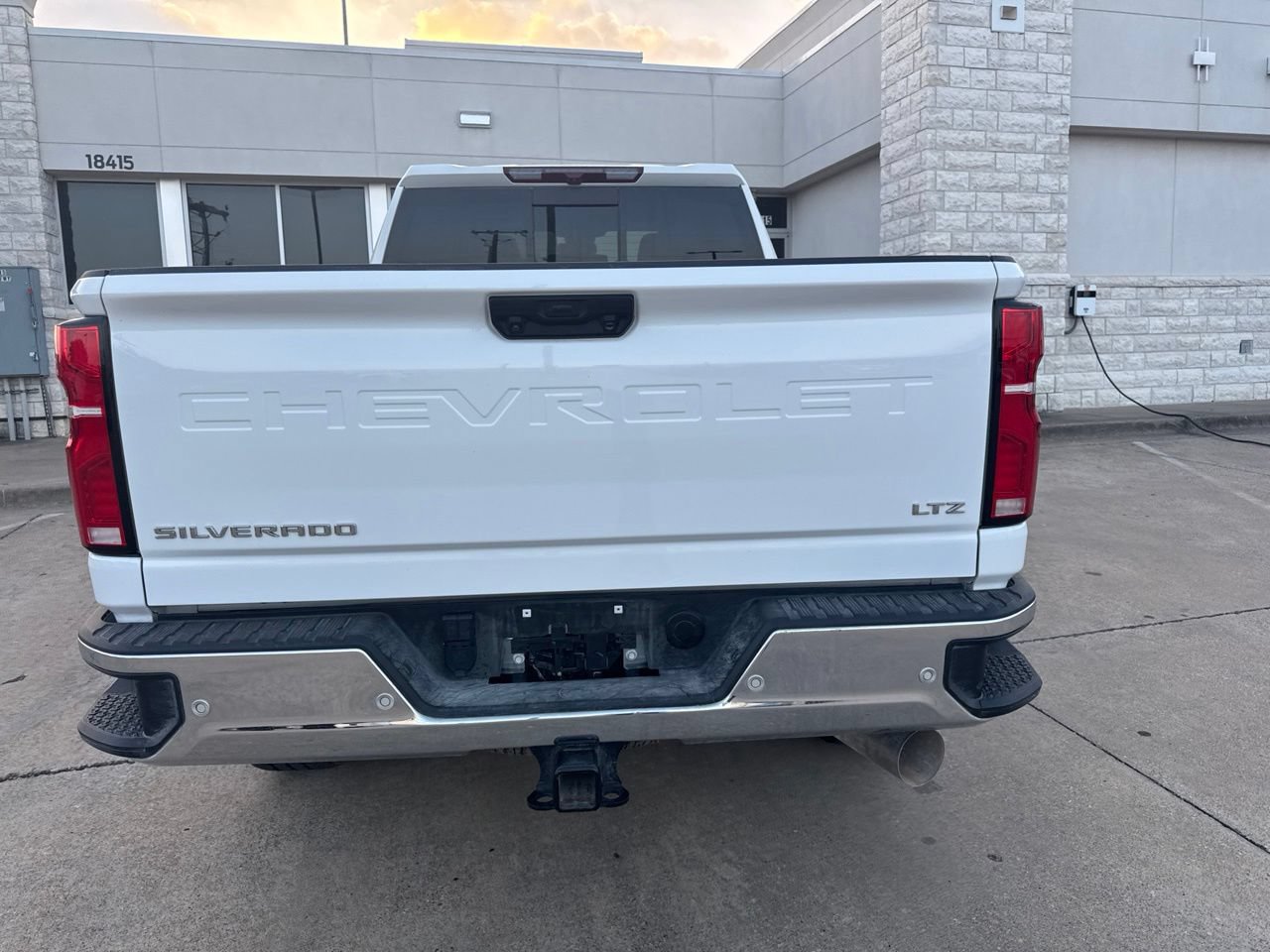Used 2025 Chevrolet Silverado 2500 LTZ w/ LTZ Convenience Package AWD/4WD image 6