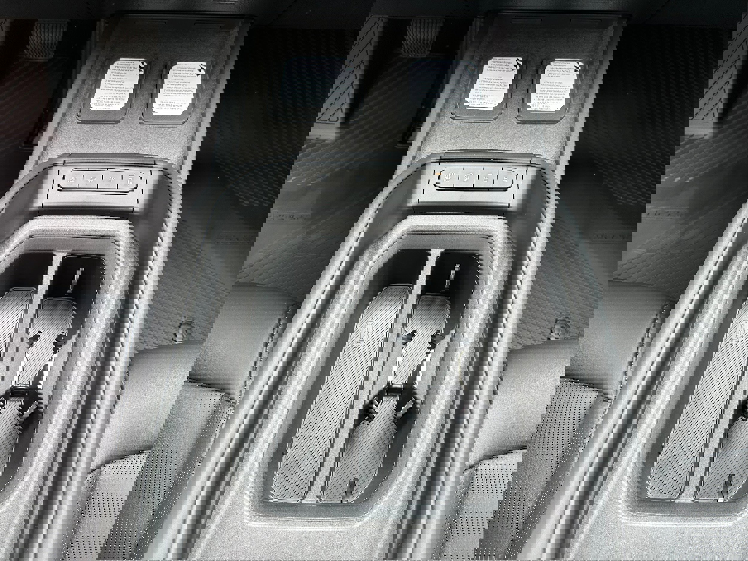 New 2027 Kia Telluride S image 38