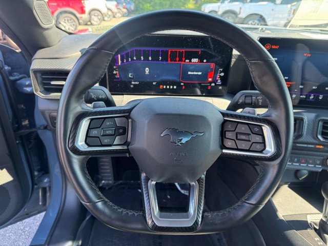 Used 2025 Ford Mustang GT RWD image 19