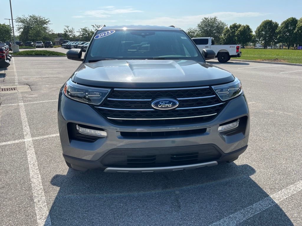 Used 2023 Ford Explorer XLT w/ Equipment Group 202A image 41