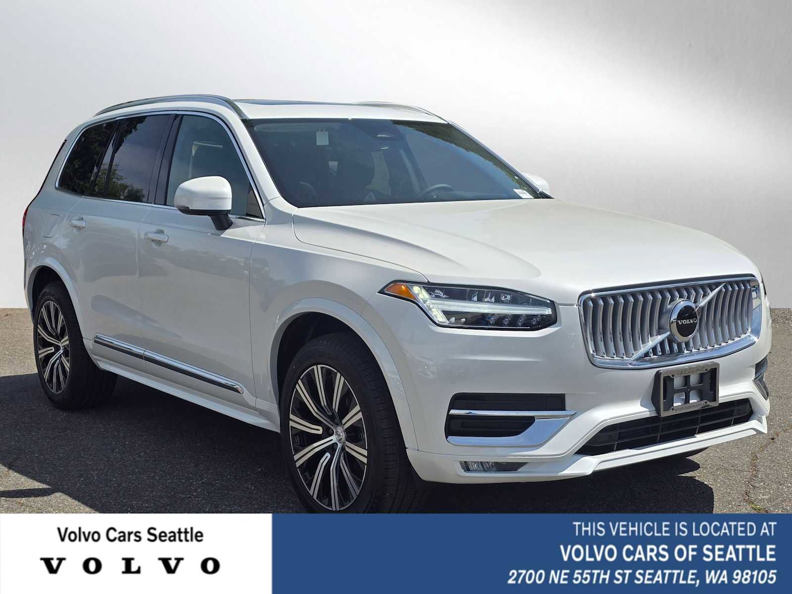 Certified 2025 Volvo XC90 B5 Core image 1