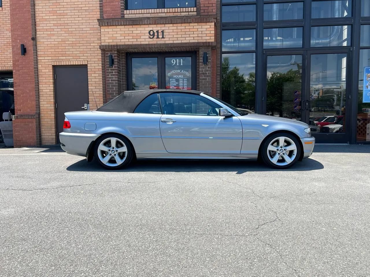 Used 2004 BMW 325Ci Convertible RWD image 31