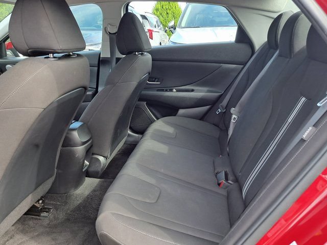 Used 2024 Hyundai Elantra SEL FWD image 22