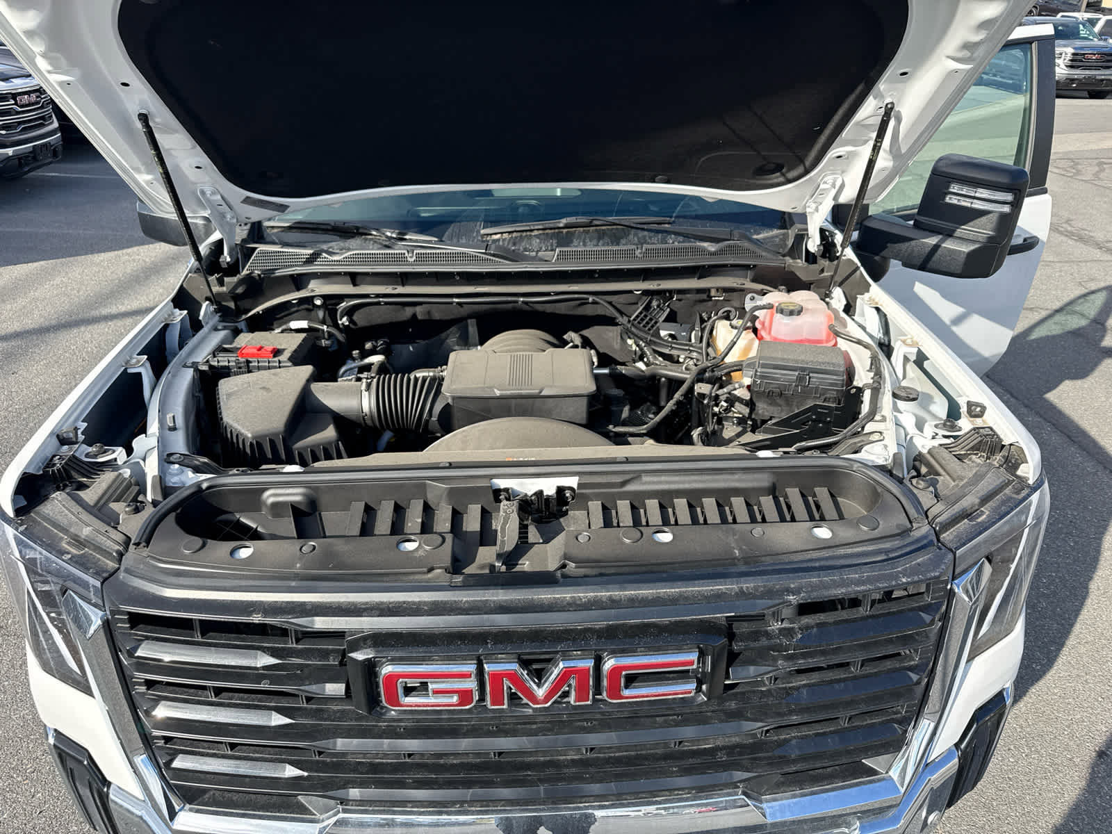 New 2025 GMC Sierra 2500 Pro w/ 1SA Pro Safety Plus Package image 32