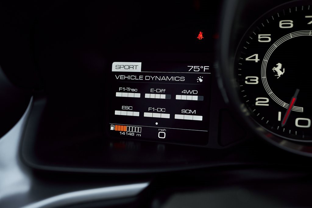 Used 2018 Ferrari GTC4Lusso image 73