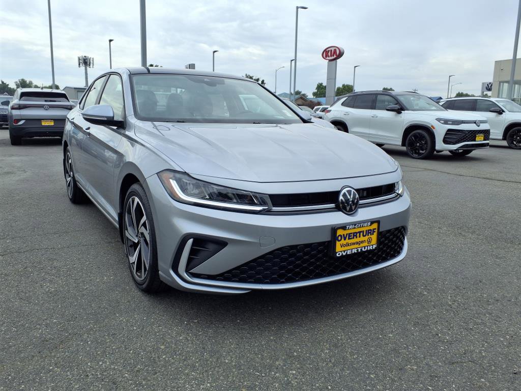 New 2025 Volkswagen Jetta SEL