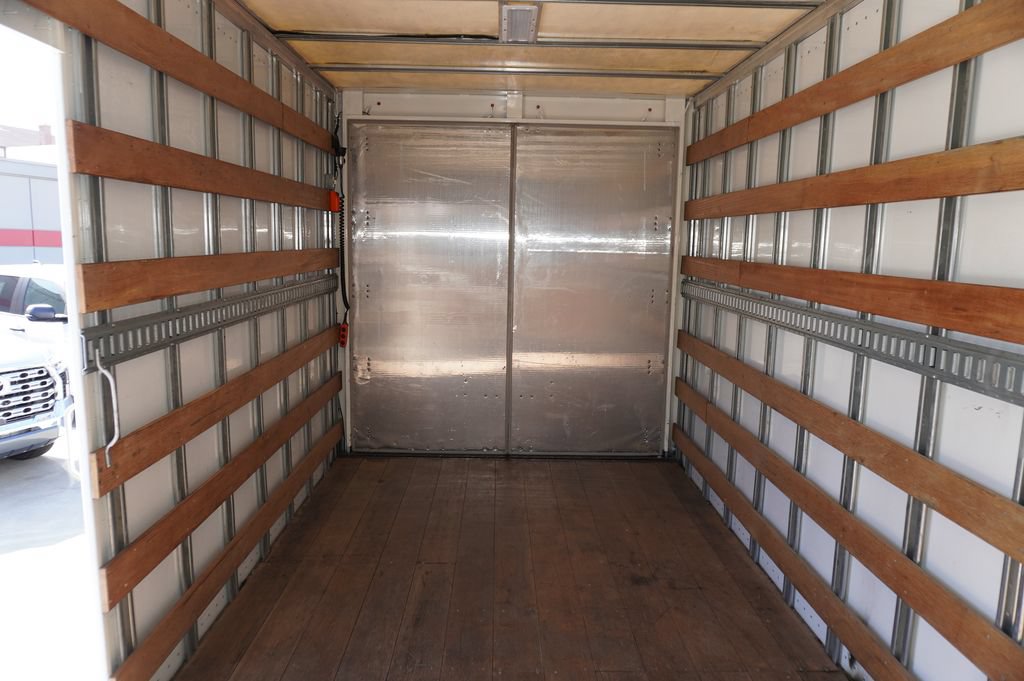 Used 2024 Ford E-450 and Econoline 450 Super Duty w/ Power Windows & Locks Group RWD image 25
