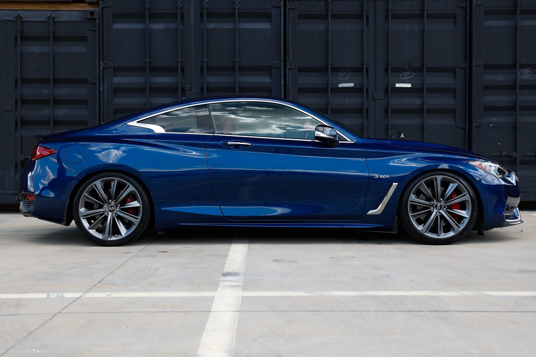Used 2019 INFINITI Q60 Red Sport 400 RWD image 17