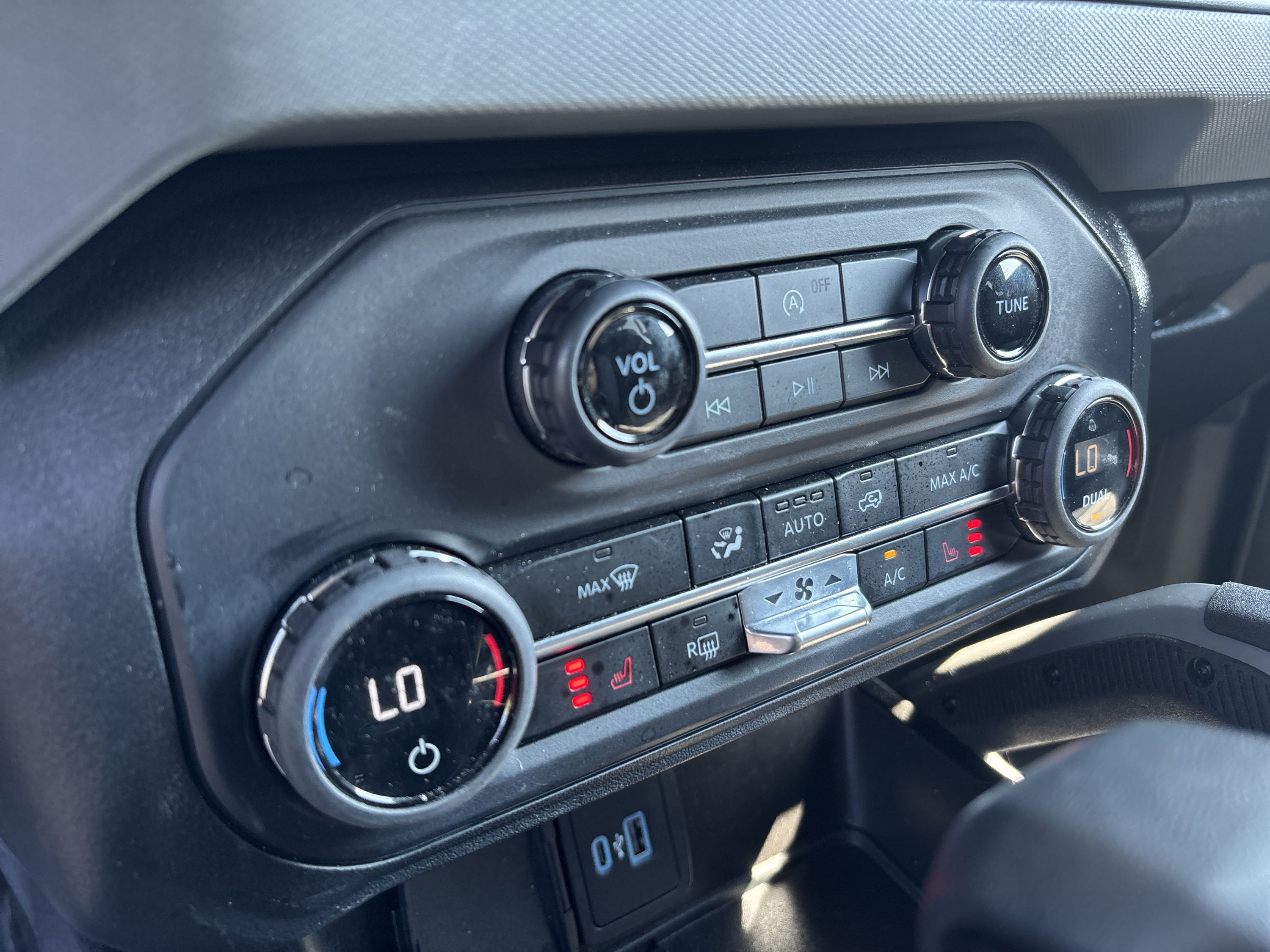 Used 2023 Ford Bronco Big Bend AWD/4WD image 18