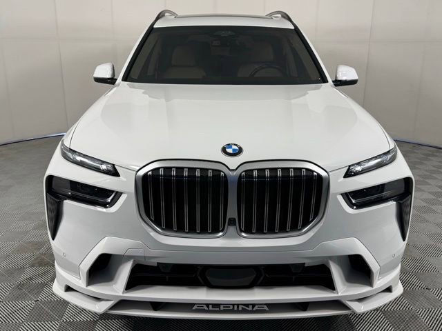 Used 2024 BMW ALPINA XB7 image 10