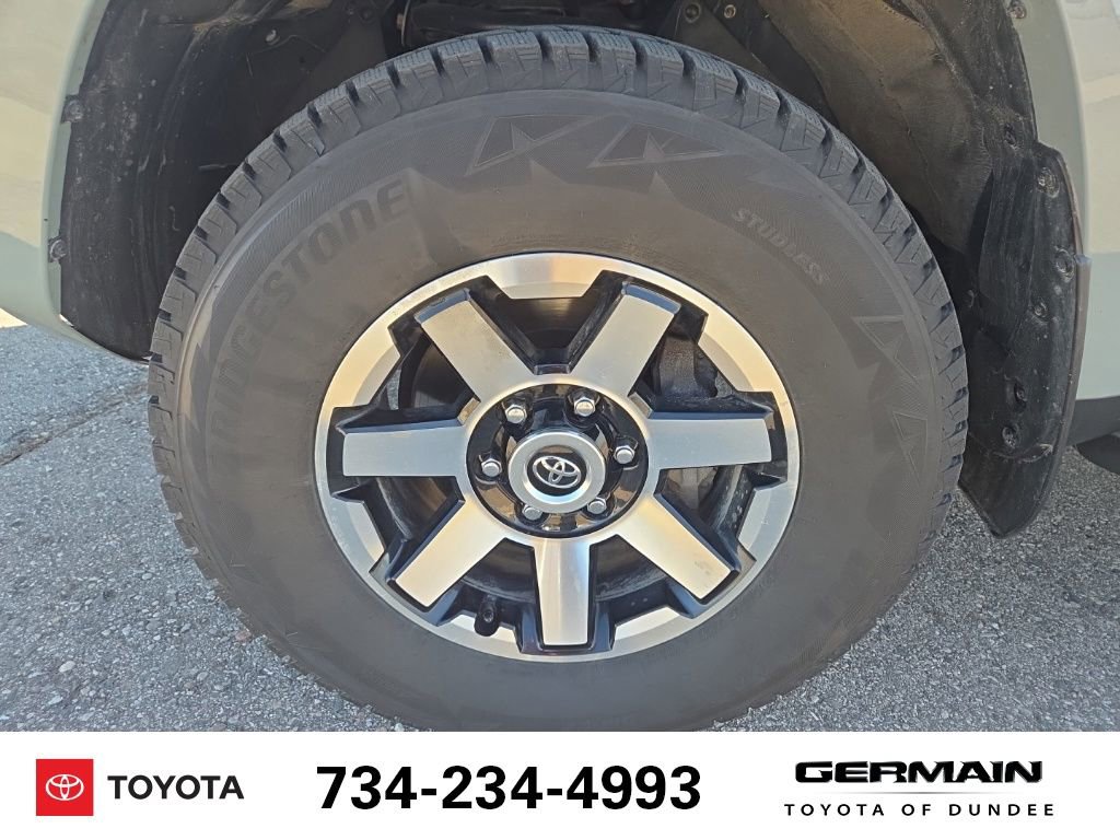 Used 2023 Toyota 4Runner TRD Off-Road image 12