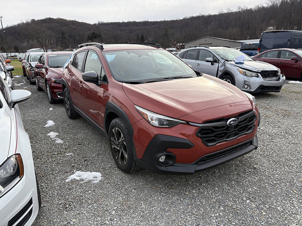 Used 2024 Subaru Crosstrek 2.0i Premium AWD/4WD image 3