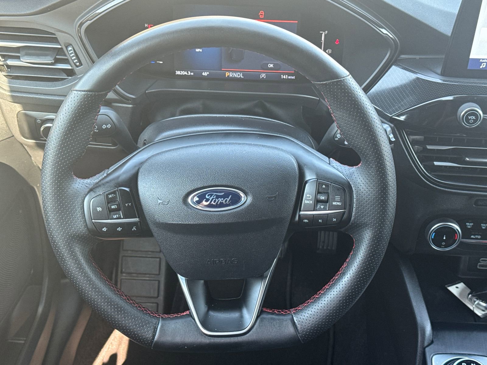 Used 2025 Ford Escape ST-Line FWD image 23