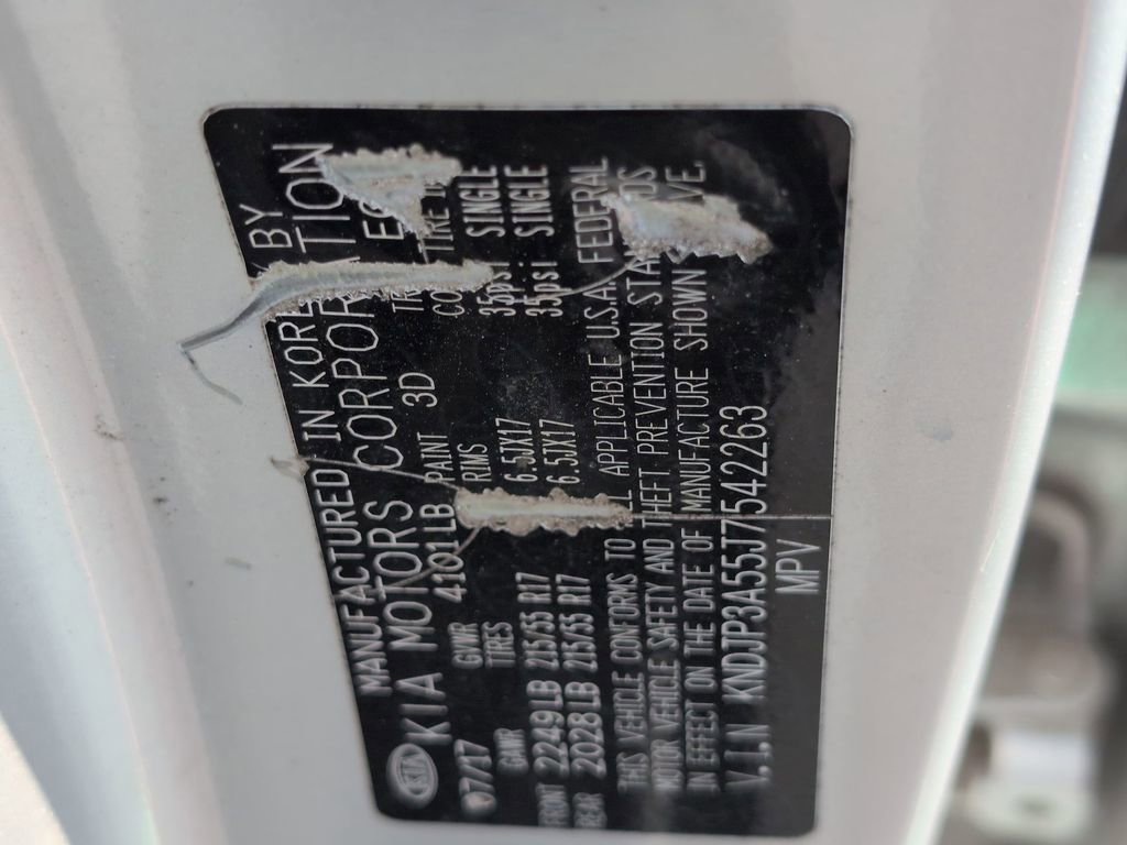 Used 2018 Kia Soul + image 32