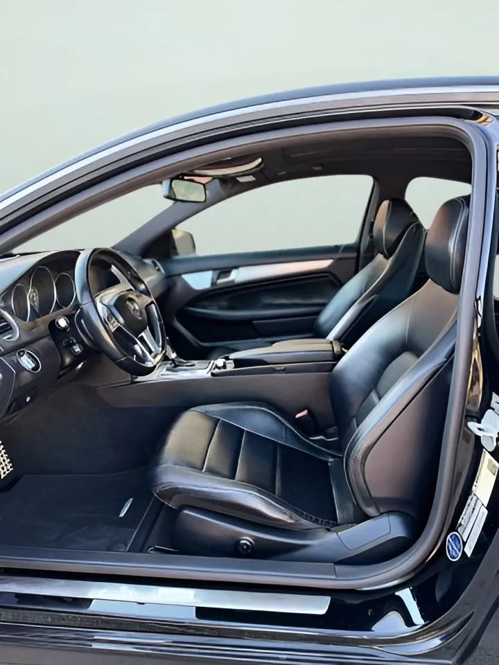 Used 2013 Mercedes-Benz C 250 Coupe image 14