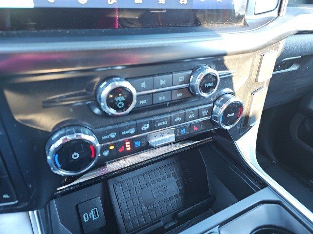 Used 2022 Ford F150 Platinum w/ Equipment Group 701A High image 24