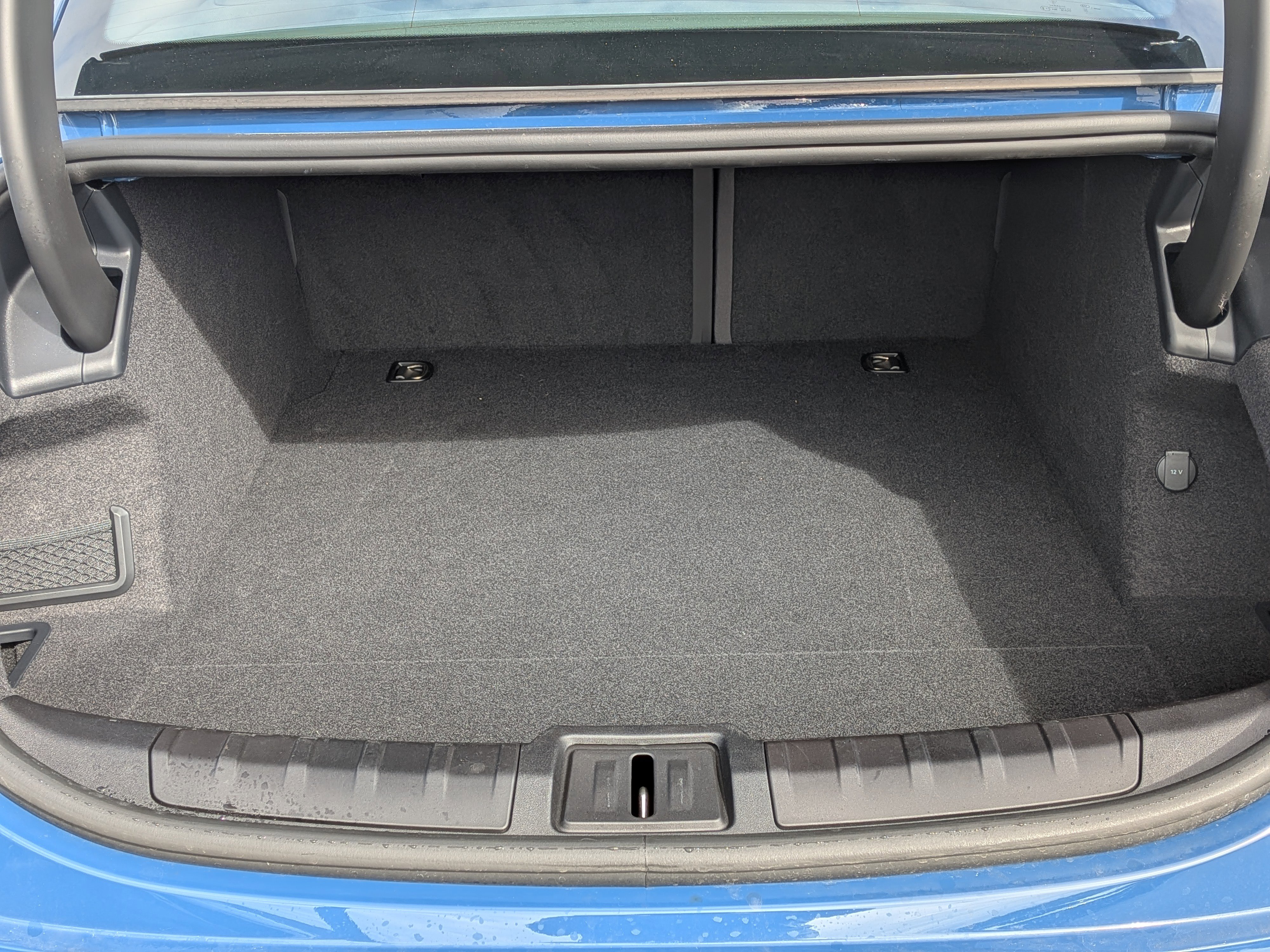 Used 2023 Porsche Taycan image 13