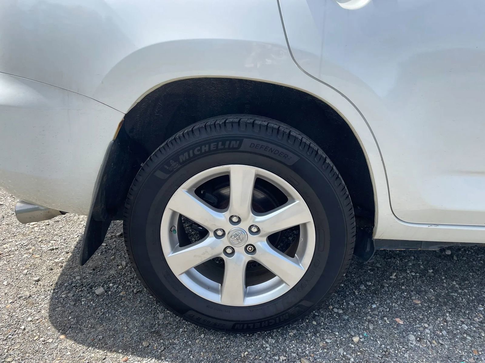Used 2008 Toyota RAV4 Limited AWD/4WD image 29