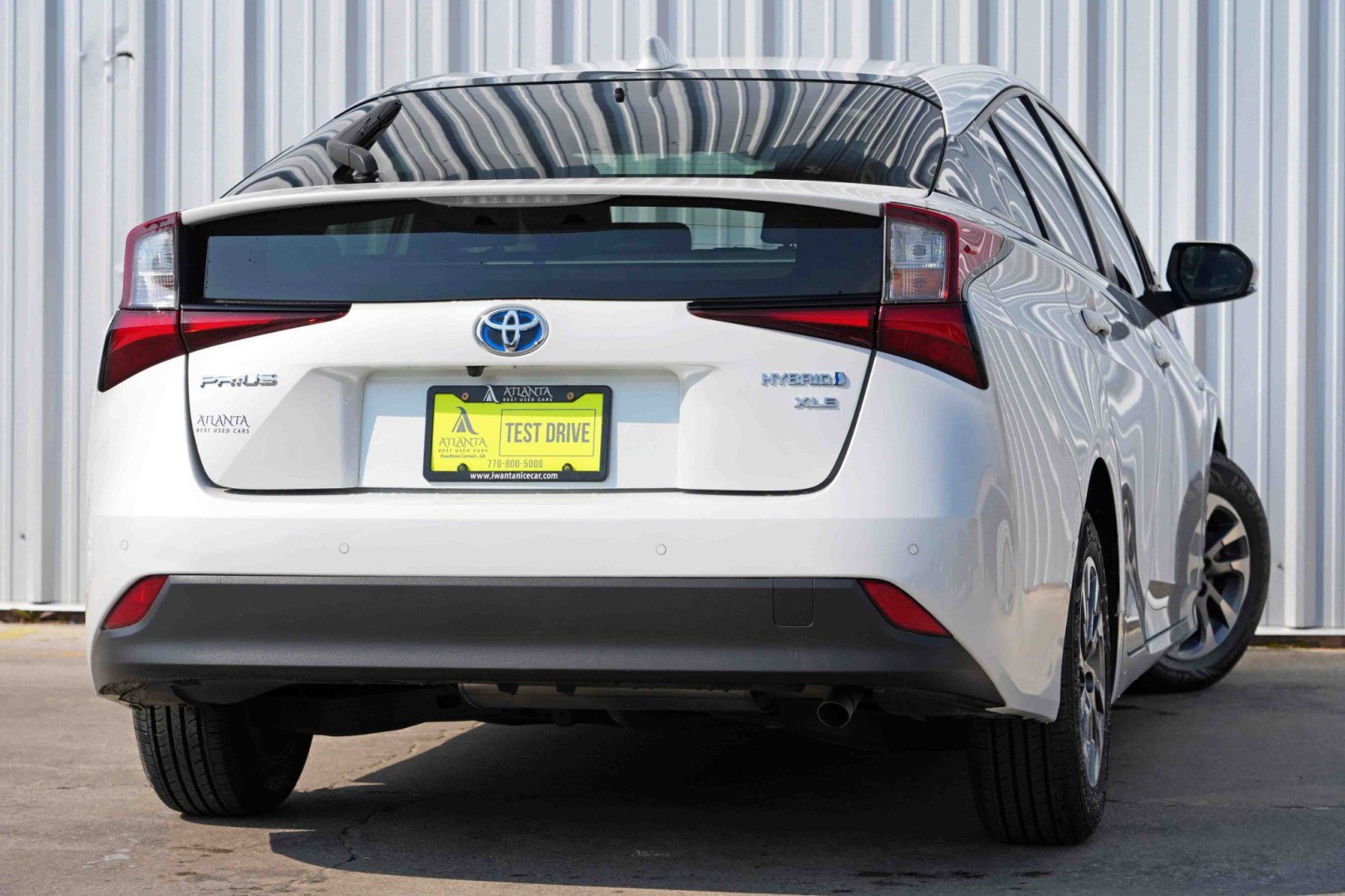 Used 2022 Toyota Prius XLE w/ Premium Convenience Package image 4