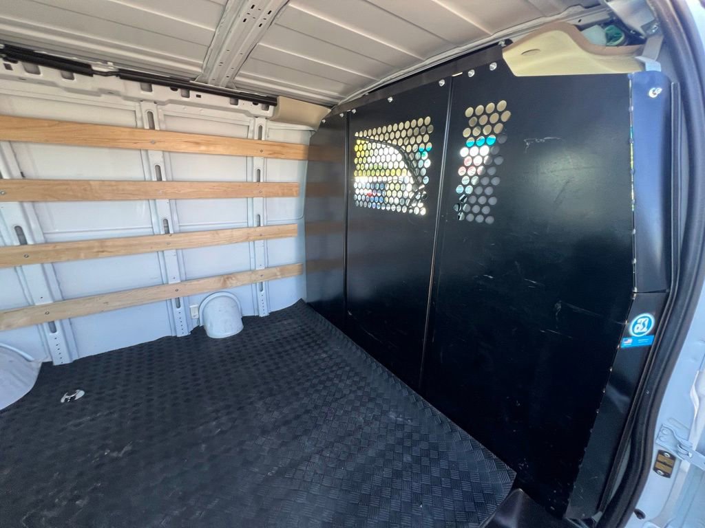 Used 2024 Chevrolet Express 2500 w/ Driver Convenience Package RWD image 24