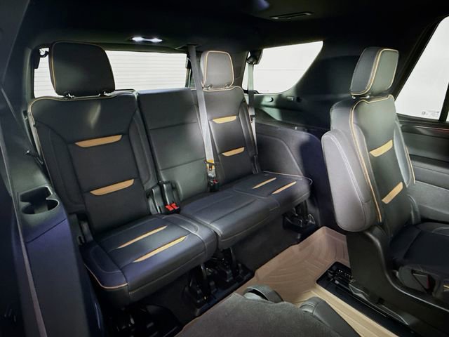 Used 2023 GMC Yukon AT4 image 30