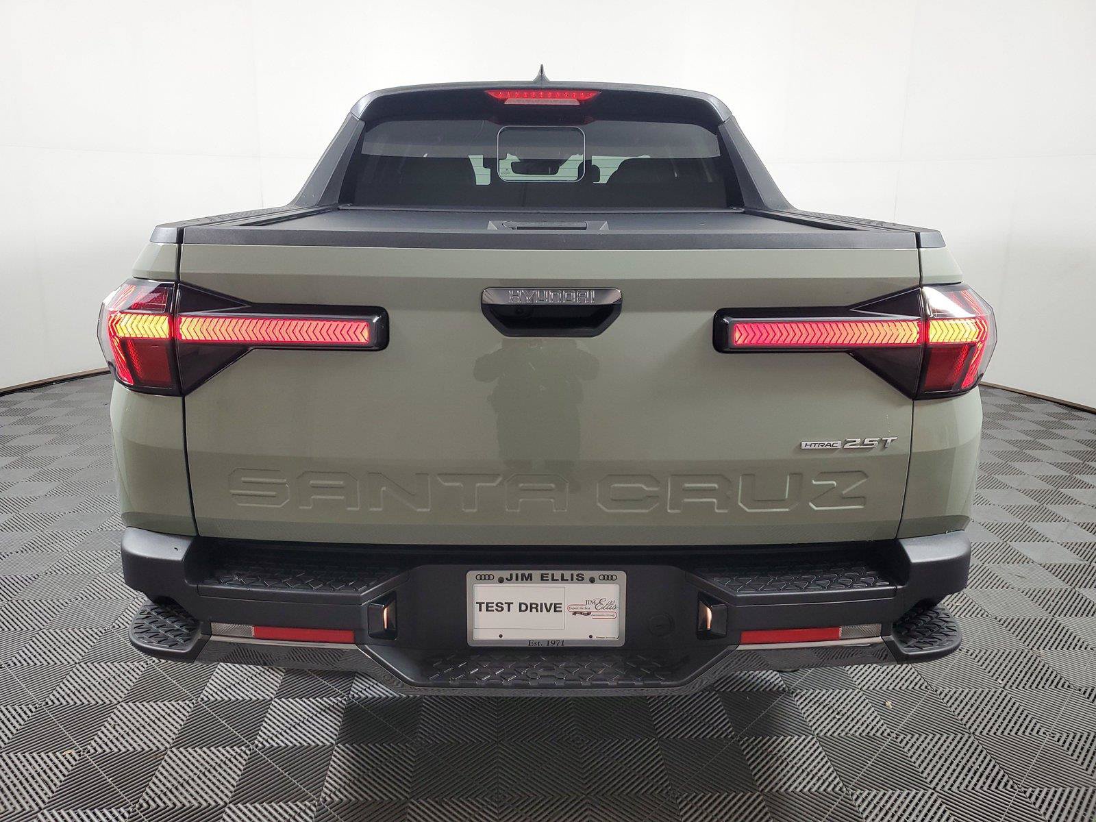 Used 2024 Hyundai Santa Cruz Limited AWD/4WD image 5