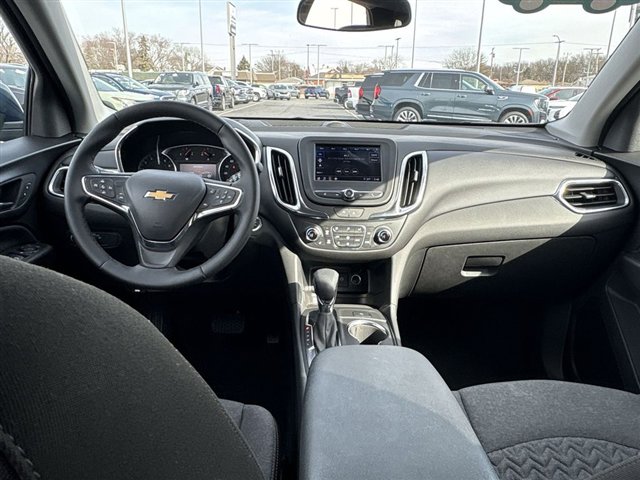 Certified 2024 Chevrolet Equinox LT w/ LPO, Floor Liner Package image 19