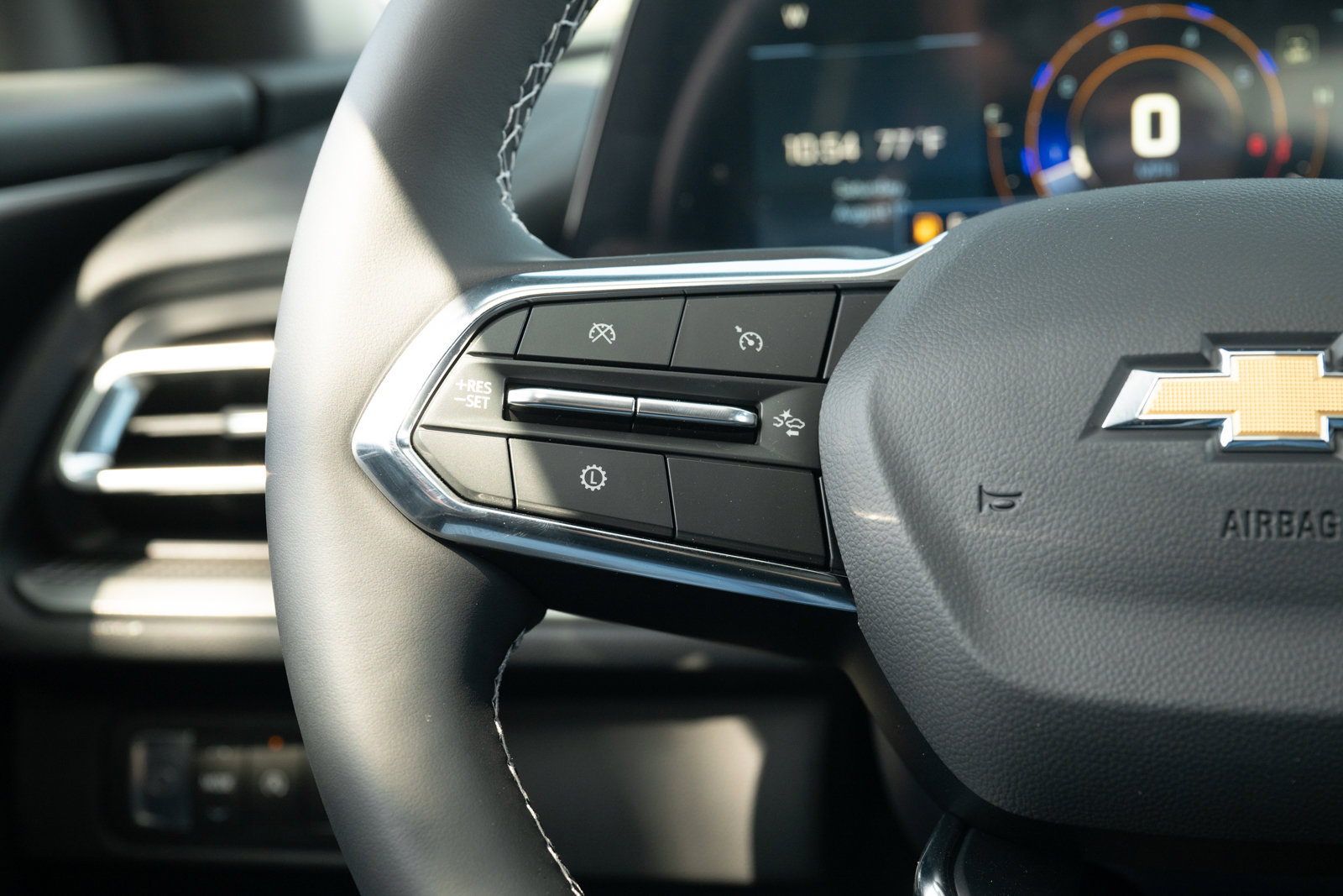 New 2026 Chevrolet Traverse LT w/ Driver Confidence Package image 19
