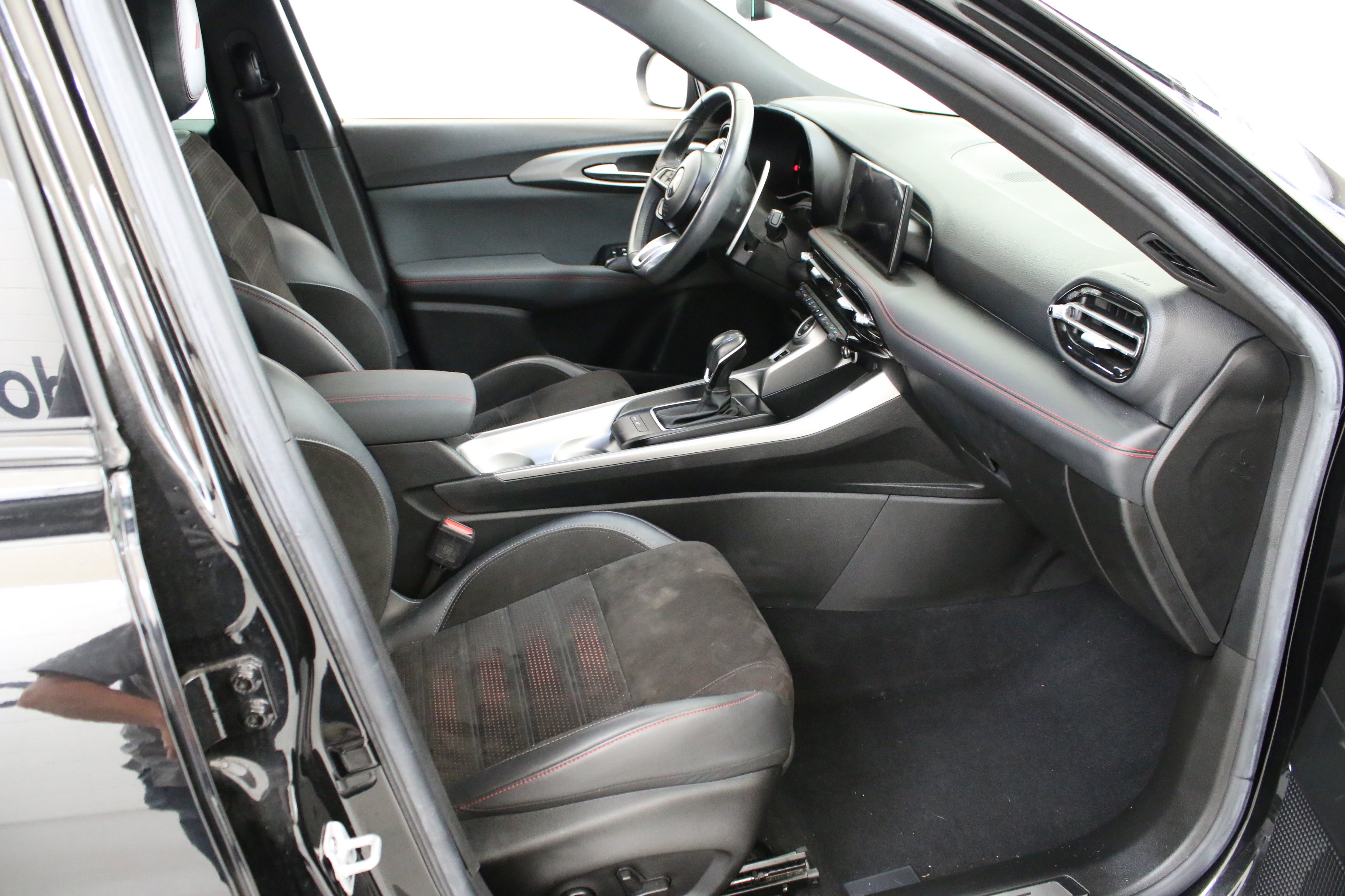 Used 2024 Dodge Hornet R/T AWD/4WD image 30