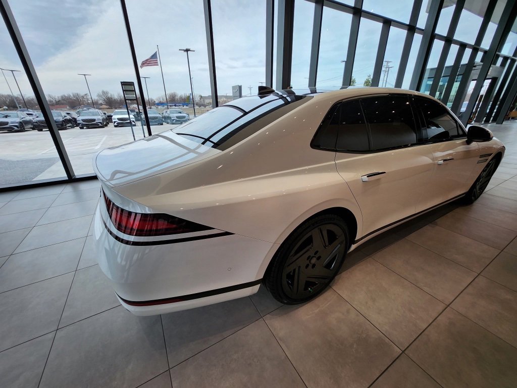 New 2026 Genesis G90 3.5T Prestige image 4