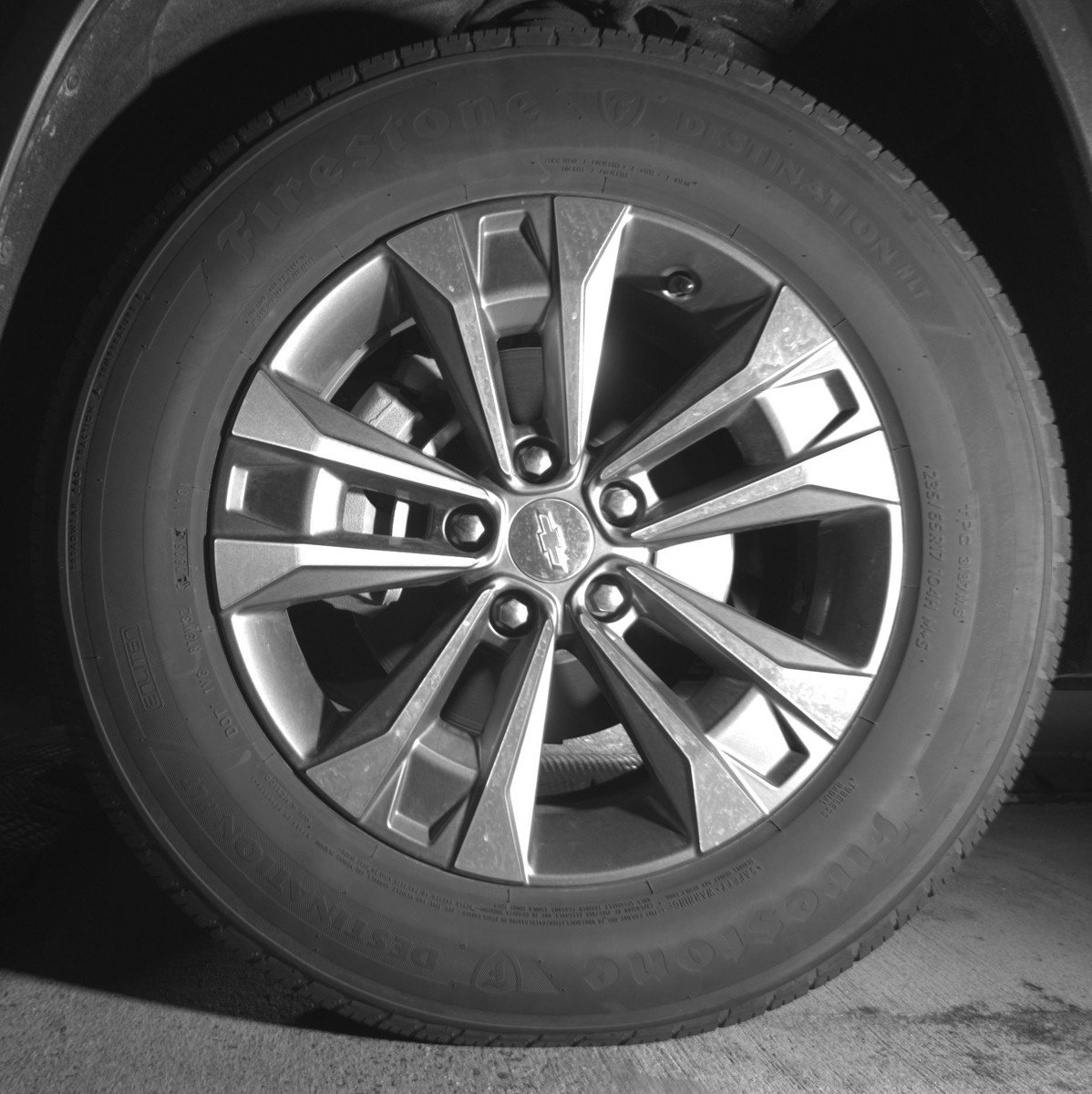 Used 2025 Chevrolet Equinox LT FWD image 12