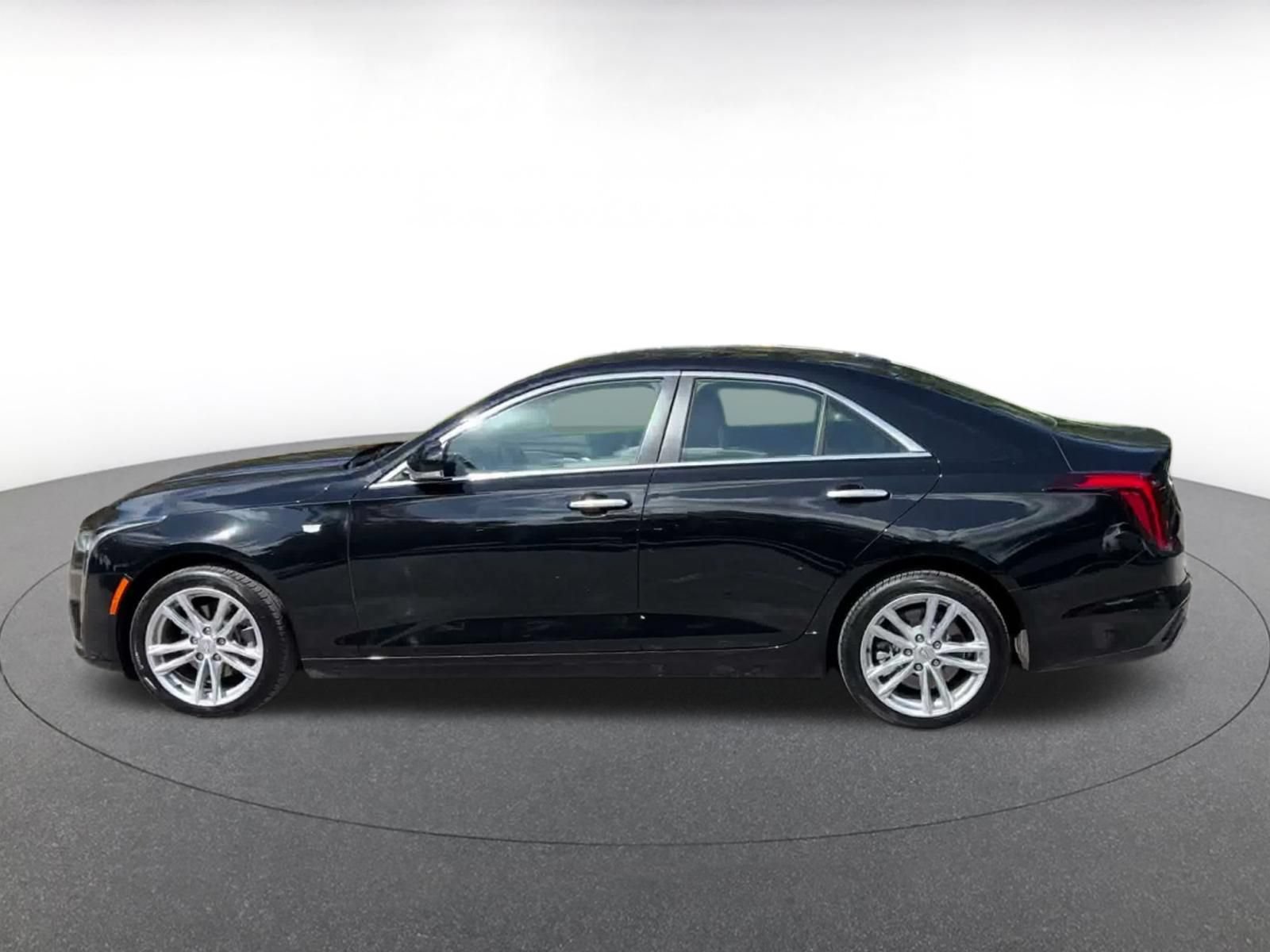 Used 2026 Cadillac CT4 Luxury AWD/4WD image 7