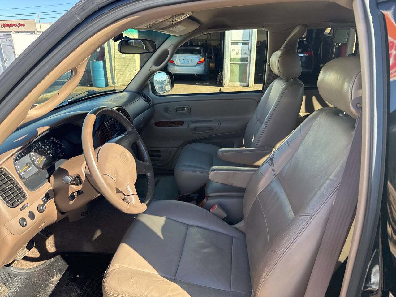 Used 2002 Toyota Tundra Limited image 7