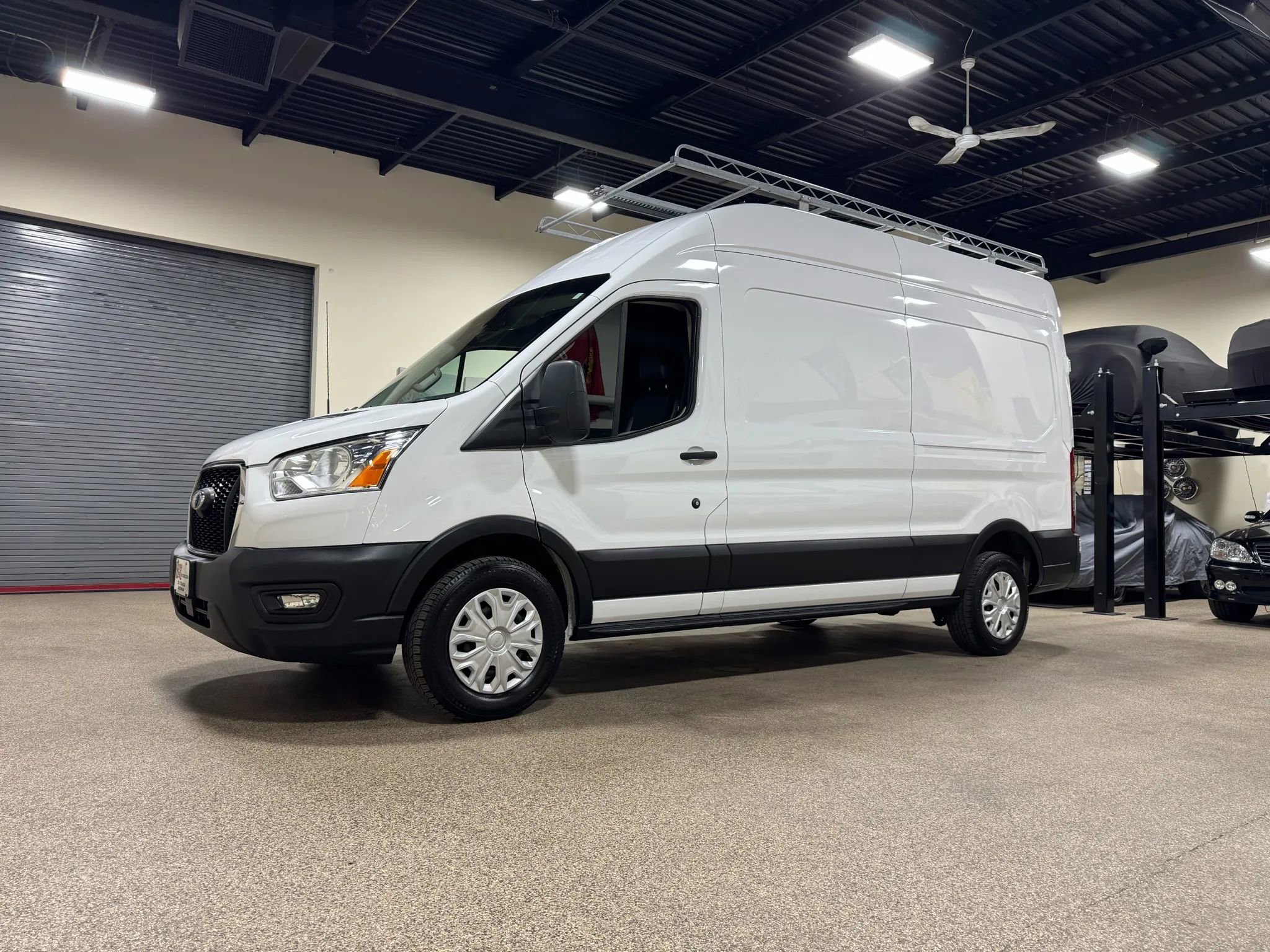 Used 2022 Ford Transit 250 148 High Roof w/ Load Area Protection Package image 2