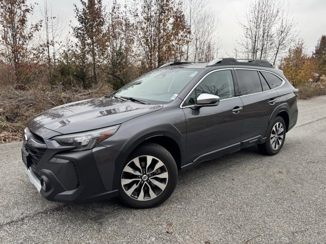 Used 2024 Subaru Outback Touring XT image 1