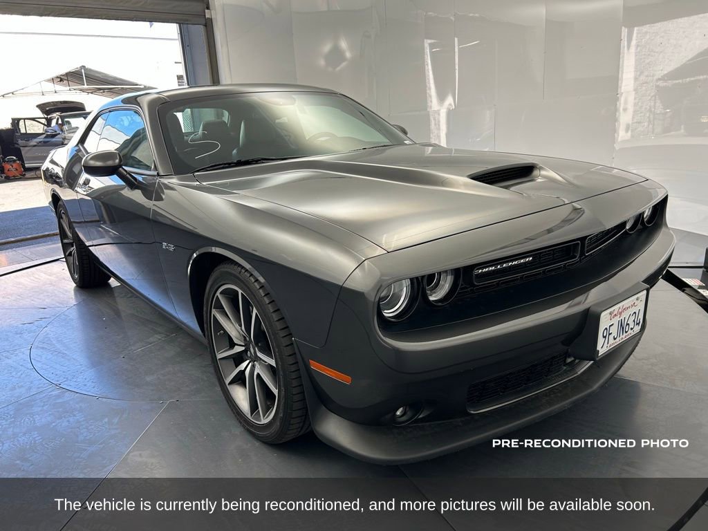 Used 2023 Dodge Challenger R/T w/ Plus Package image 7