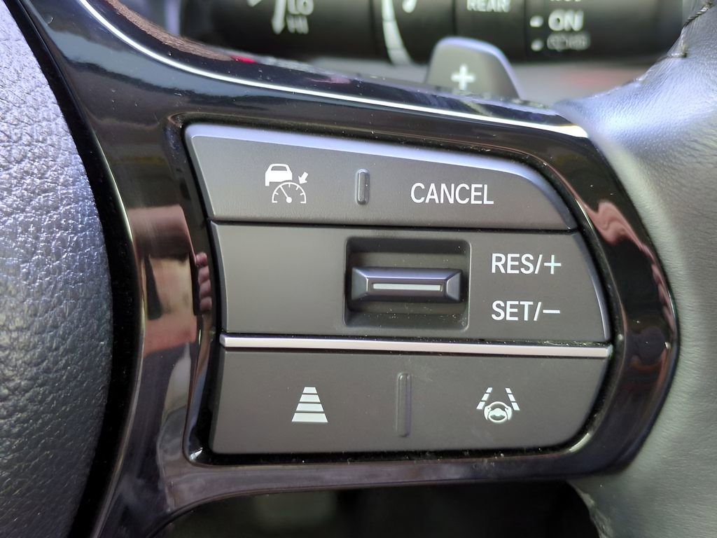 Used 2024 Honda Pilot Touring image 27