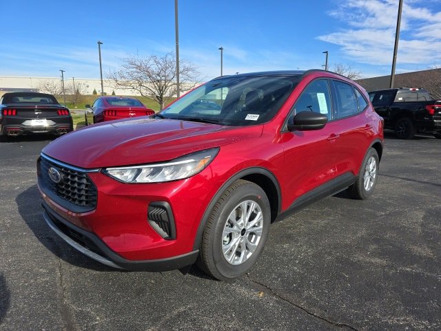 New 2025 Ford Escape Active w/ Cold Weather Package image 1