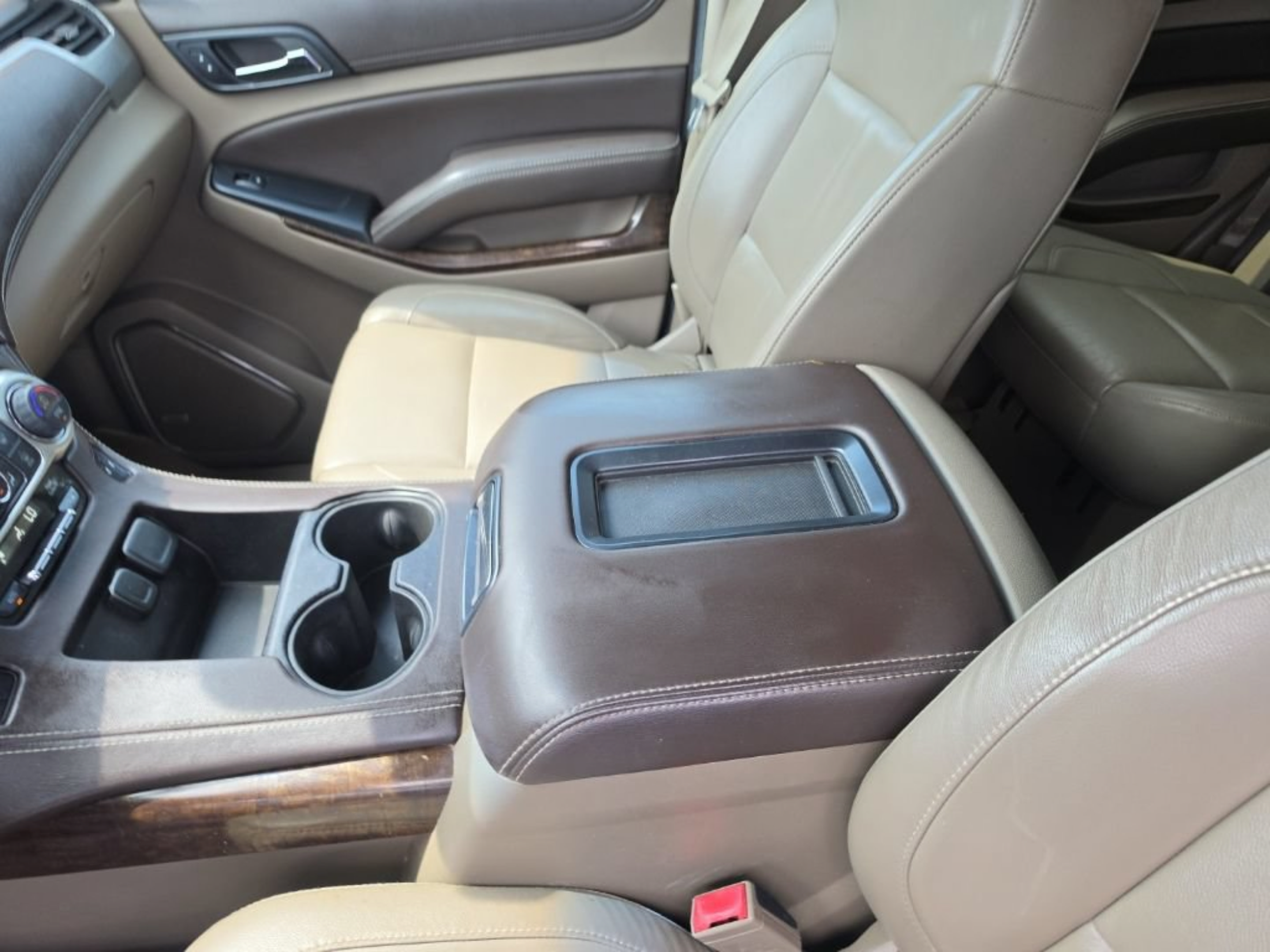 Used 2015 Chevrolet Tahoe LT RWD image 24