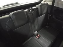 Used 2023 Volkswagen Tiguan SE w/ Panoramic Sunroof Package FWD image 18