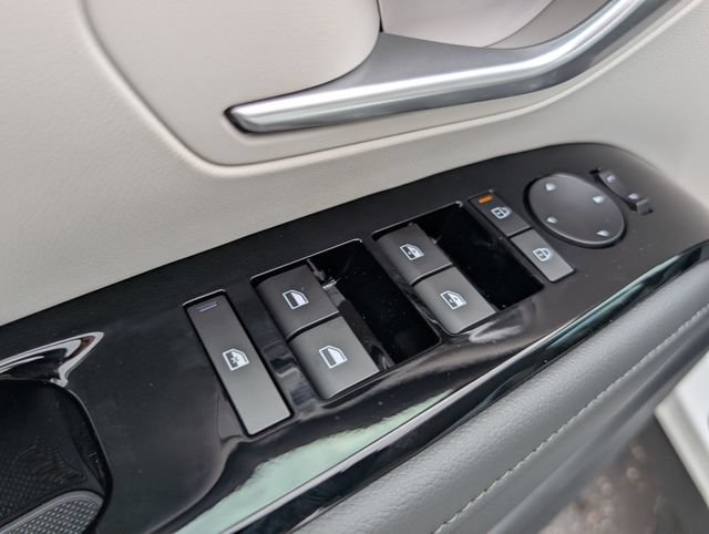 New 2026 Hyundai Tucson Limited AWD/4WD image 16