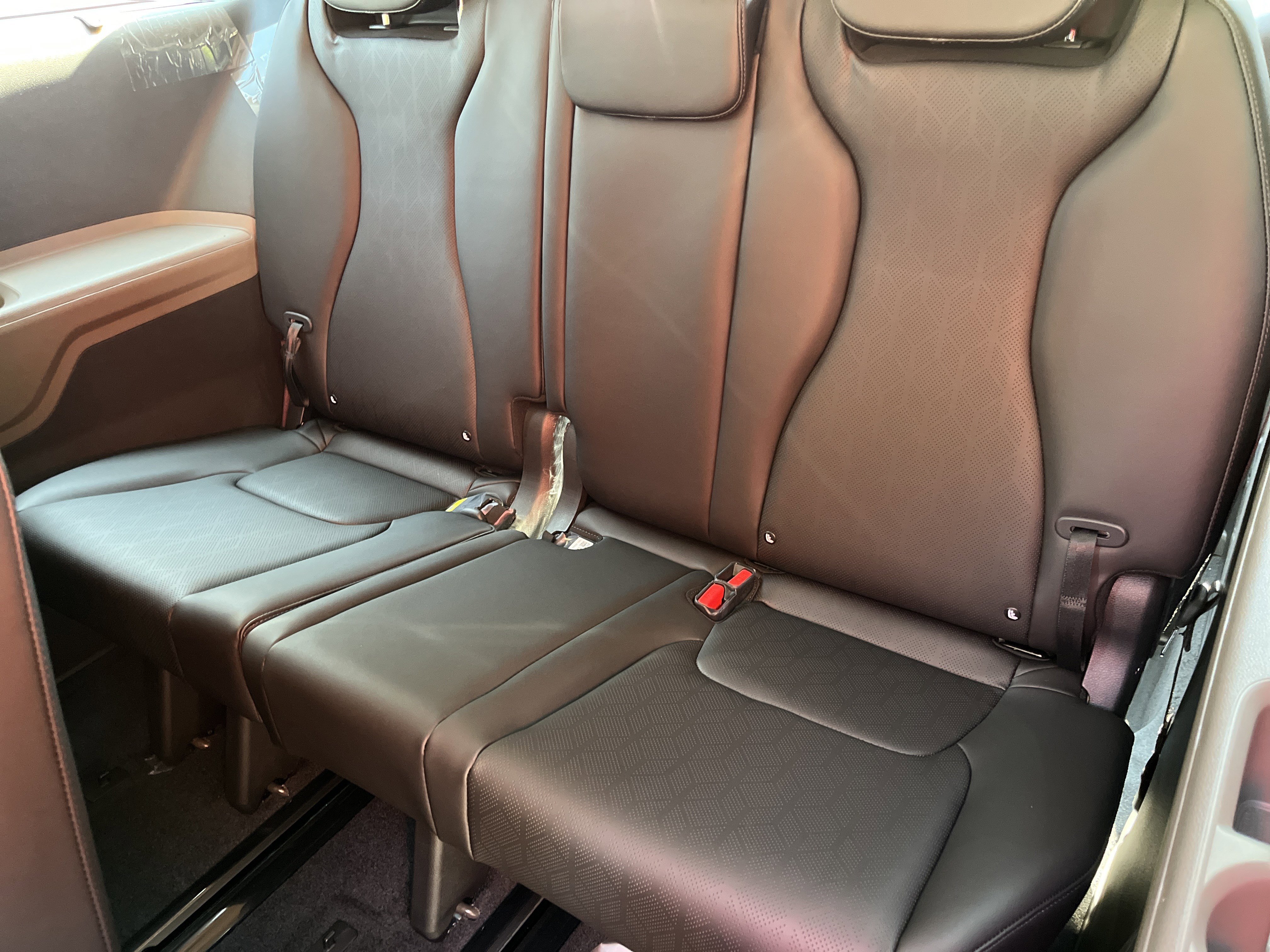 New 2026 Kia Carnival EX image 22