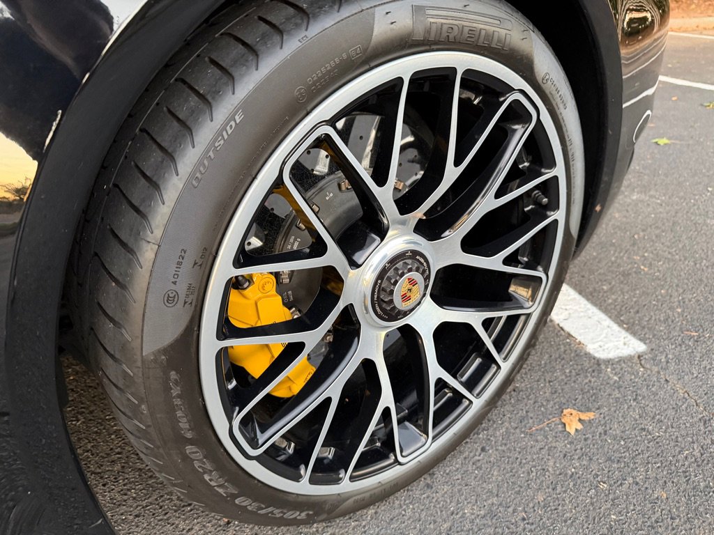 Used 2015 Porsche 911 Turbo S image 12