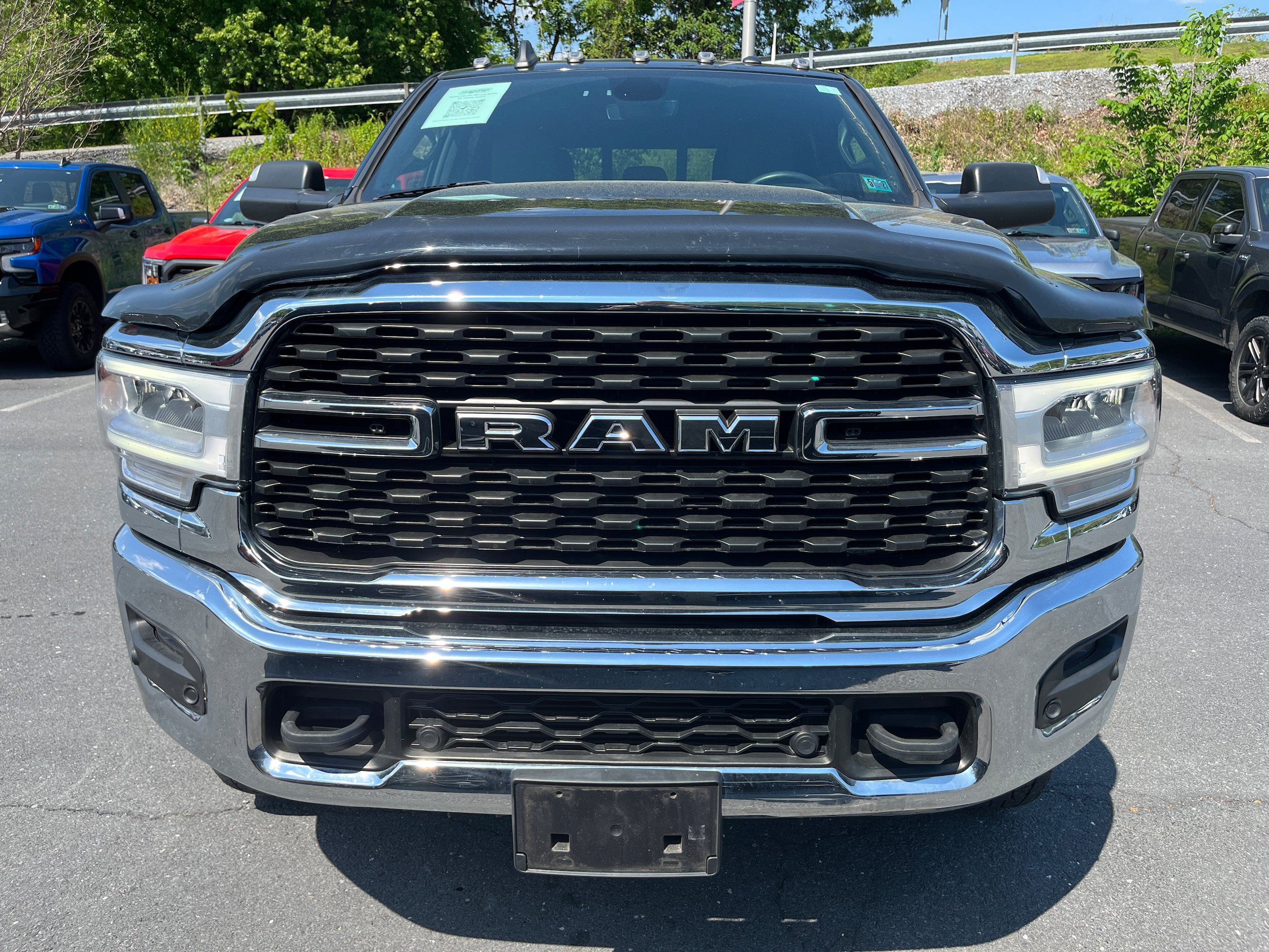 Used 2022 RAM 3500 Big Horn w/ Level C Equiment Group AWD/4WD image 2