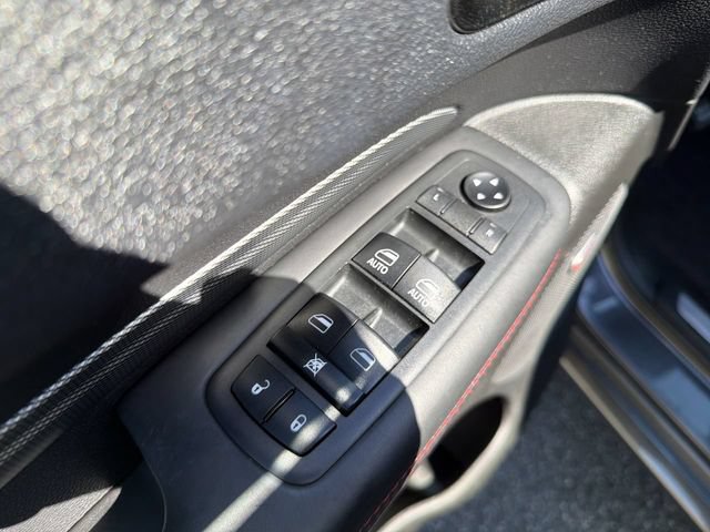 Used 2018 Dodge Durango R/T w/ Blacktop Package AWD/4WD image 16