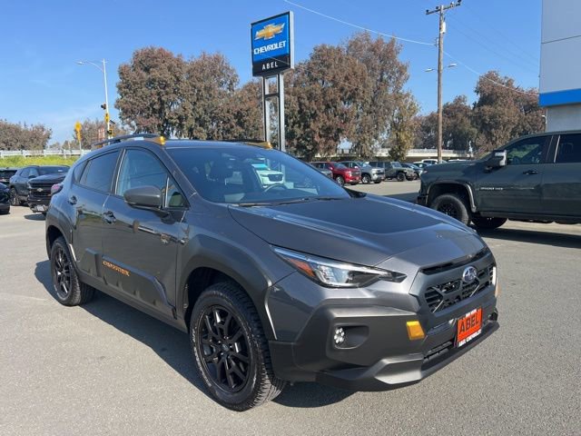 Used 2025 Subaru Crosstrek 2.5i Wilderness w/ Crosstrek Mirror Package AWD/4WD image 2