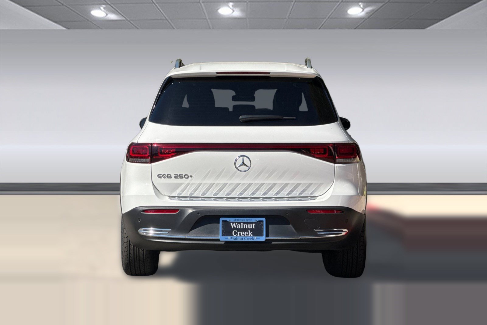 Certified 2023 Mercedes-Benz EQB 250+ image 10