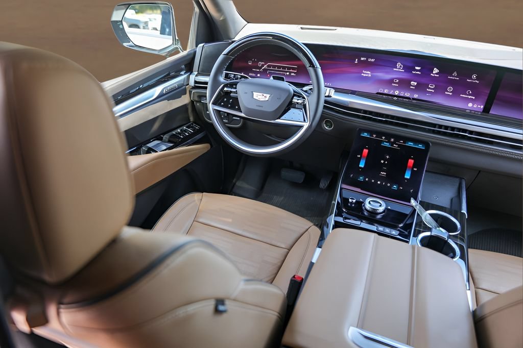 Certified 2025 Cadillac Escalade ESV Premium Luxury w/ Touring Package AWD/4WD image 27