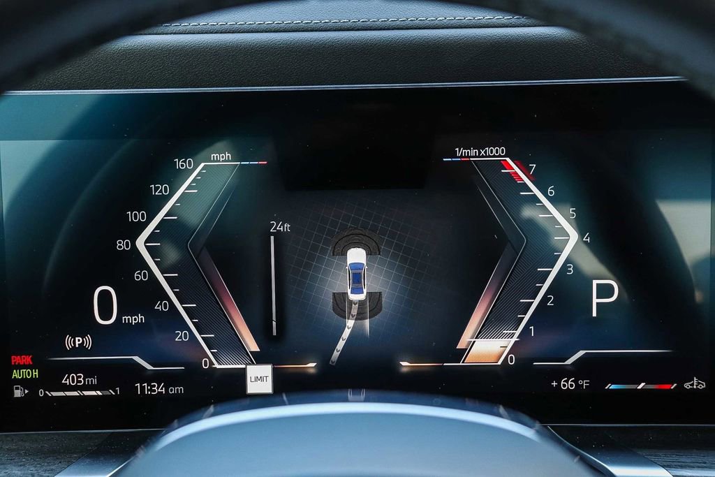 Used 2025 BMW 740i xDrive image 24