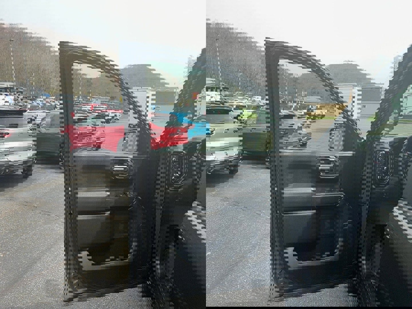 Used 2021 Chevrolet Silverado 1500 Custom w/ LPO, Dark Essentials Package image 11